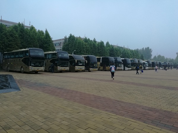 鄭州大巴車租賃:醉漢大巴吸煙被阻止,毆打大巴司機釀事故http://www.vojqwdo.cn/